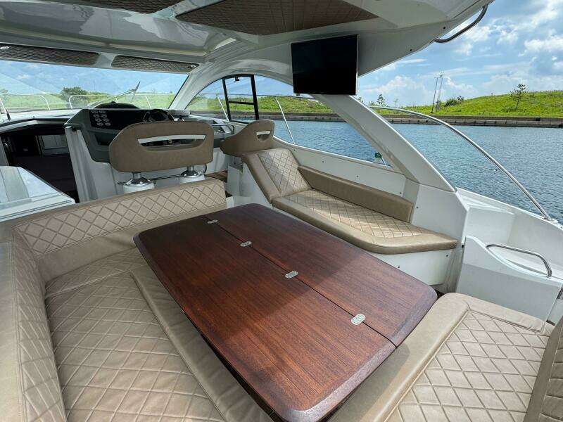 38ft Beneteau Yacht For Sale