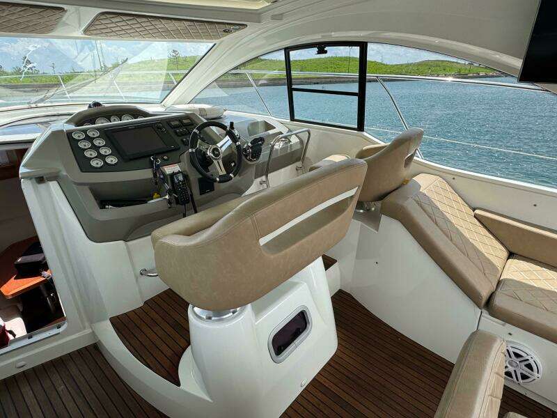 38ft Beneteau Yacht For Sale