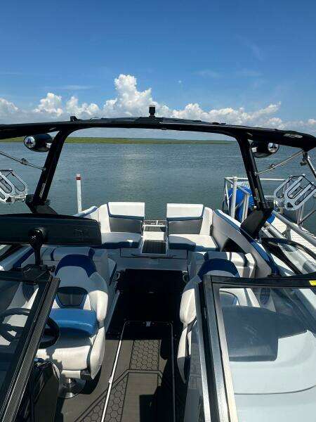 255ft Scarab Yacht For Sale