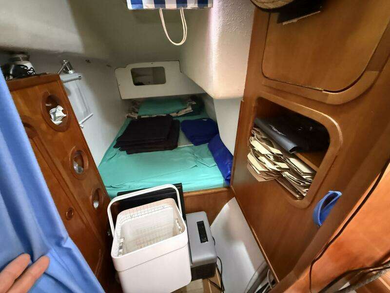 JOYRIDE 32ft TomCat Yacht For Sale