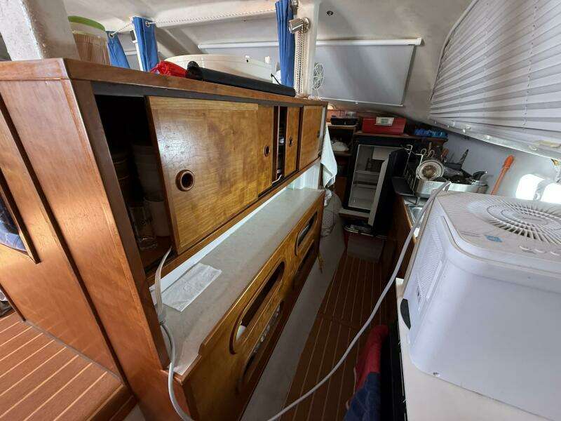 JOYRIDE 32ft TomCat Yacht For Sale