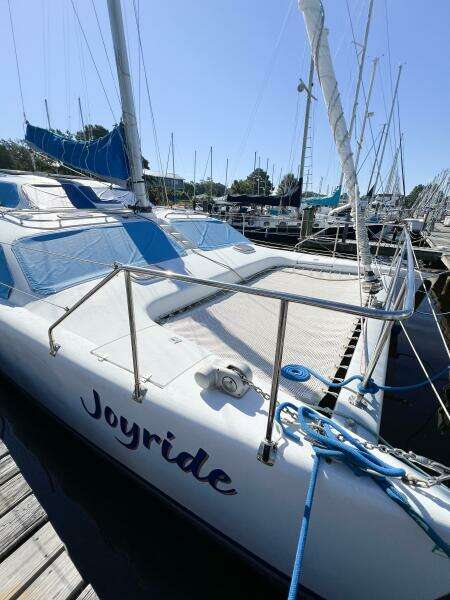 JOYRIDE 32ft TomCat Yacht For Sale