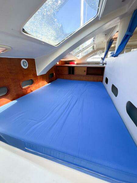 JOYRIDE 32ft TomCat Yacht For Sale