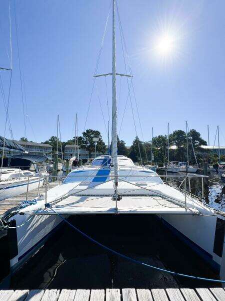 JOYRIDE 32ft TomCat Yacht For Sale