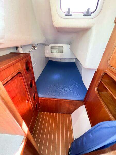 JOYRIDE 32ft TomCat Yacht For Sale