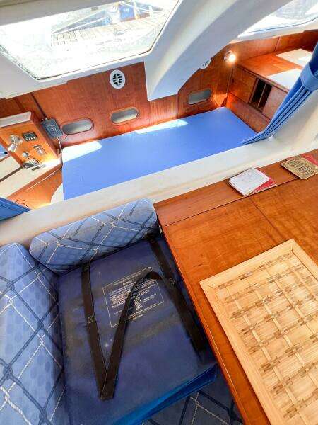 JOYRIDE 32ft TomCat Yacht For Sale