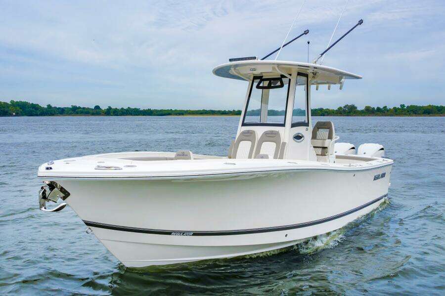 On Order 25ft Regulator Yacht For Sale