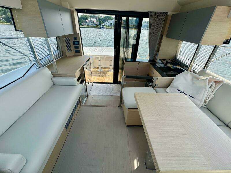 42ft Prestige Yacht For Sale