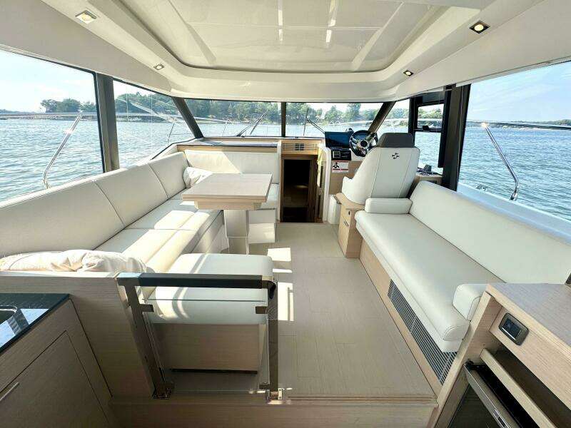 42ft Prestige Yacht For Sale