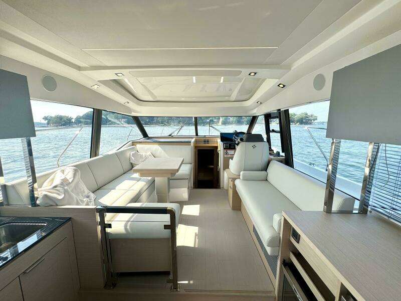 42ft Prestige Yacht For Sale
