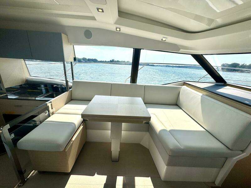 42ft Prestige Yacht For Sale