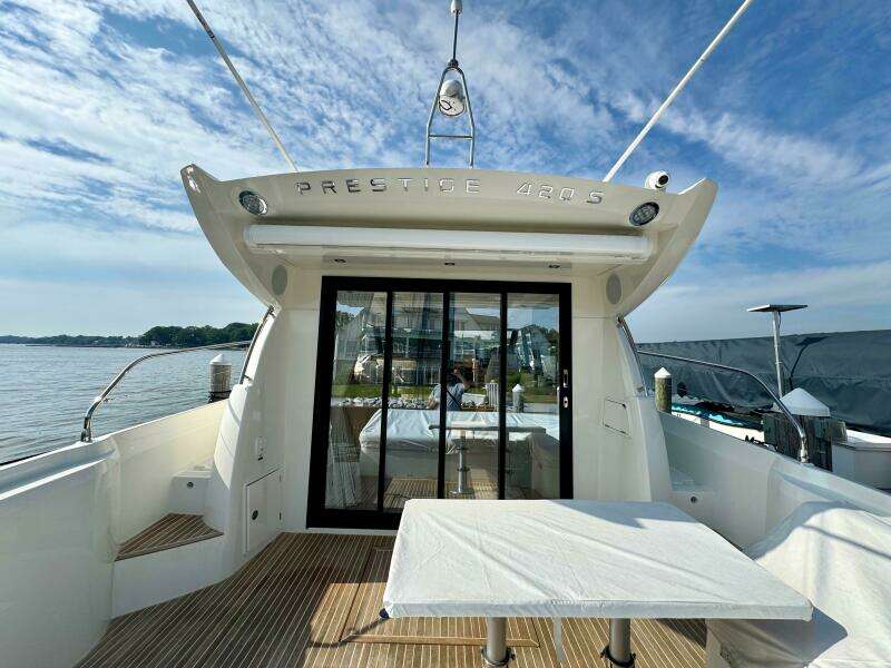 42ft Prestige Yacht For Sale