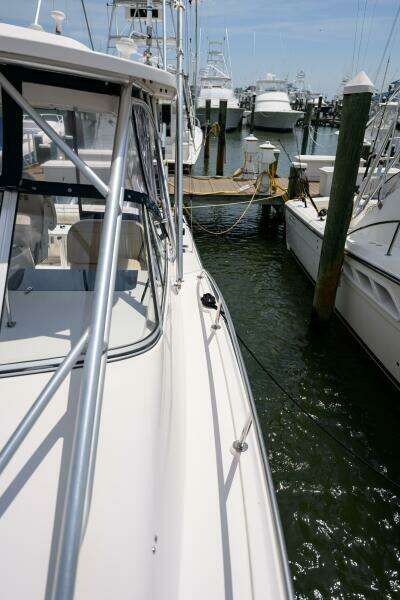 Sur Reel 33ft Grady White Yacht For Sale