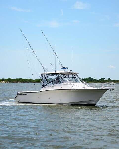 Sur Reel 33ft Grady White Yacht For Sale