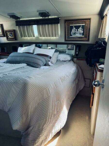 38ft Chris Craft Yacht For Sale