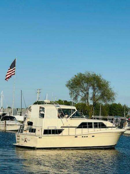 38ft Chris Craft Yacht For Sale