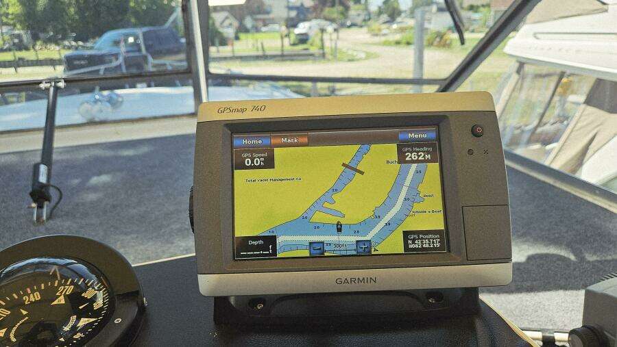 38ft Chris Craft Yacht For Sale