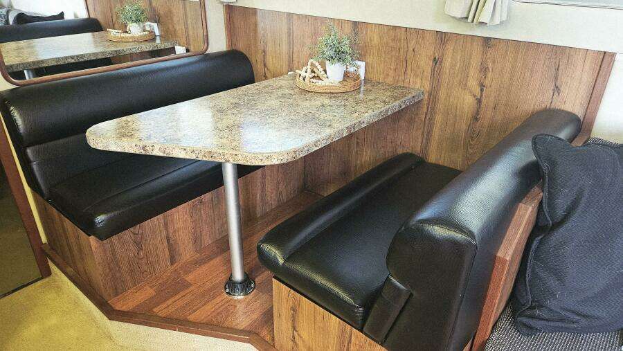 38ft Chris Craft Yacht For Sale