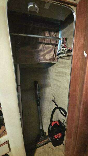 38ft Chris Craft Yacht For Sale