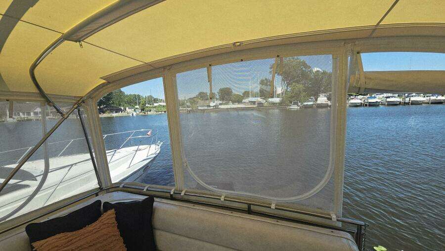 38ft Chris Craft Yacht For Sale