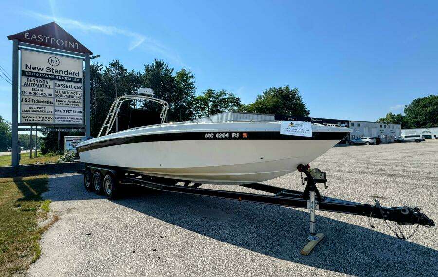 30ft Wellcraft Yacht For Sale