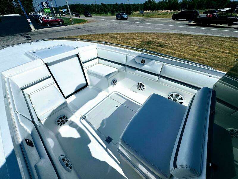 30ft Wellcraft Yacht For Sale