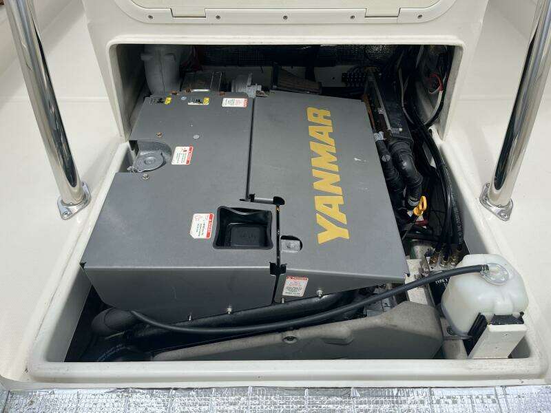 Believe 22ft Newport Yacht For Sale