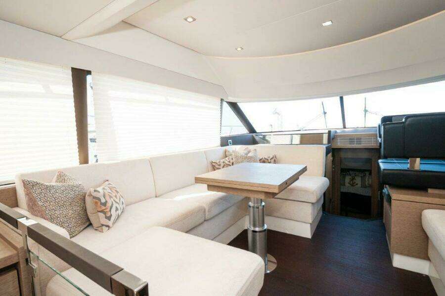 2017 Prestige 460 Flybridge- 