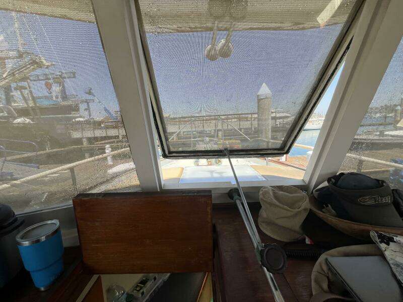 36ft Grand Banks Yacht For Sale