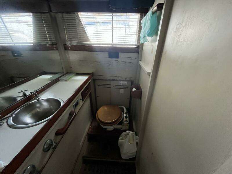 36ft Grand Banks Yacht For Sale