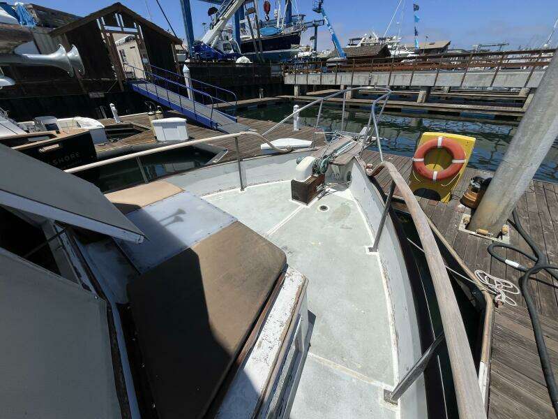 36ft Grand Banks Yacht For Sale