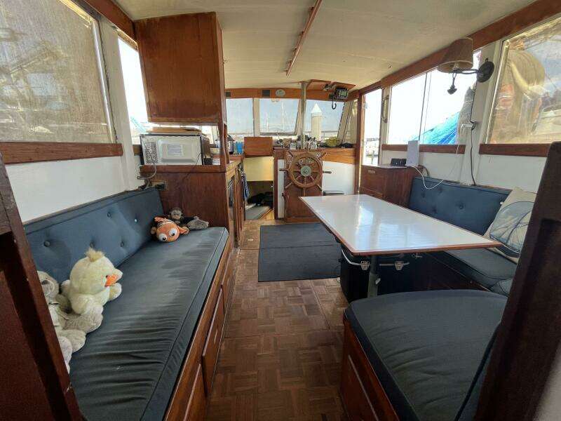 36ft Grand Banks Yacht For Sale