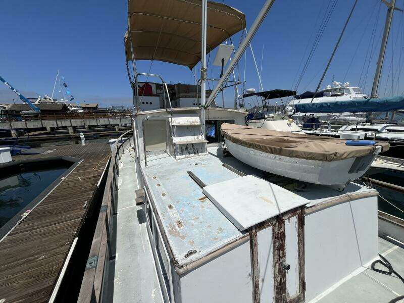 36ft Grand Banks Yacht For Sale