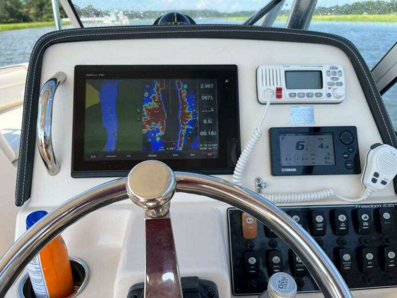 24ft Grady White Yacht For Sale