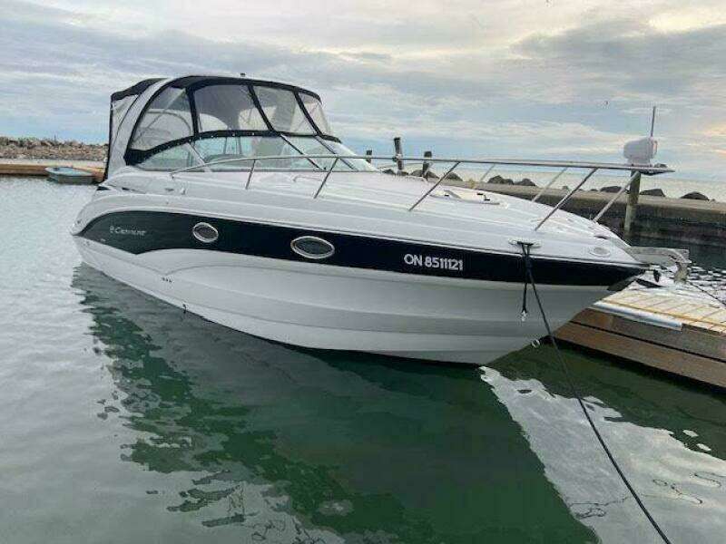 26ft Crownline Yacht For Sale