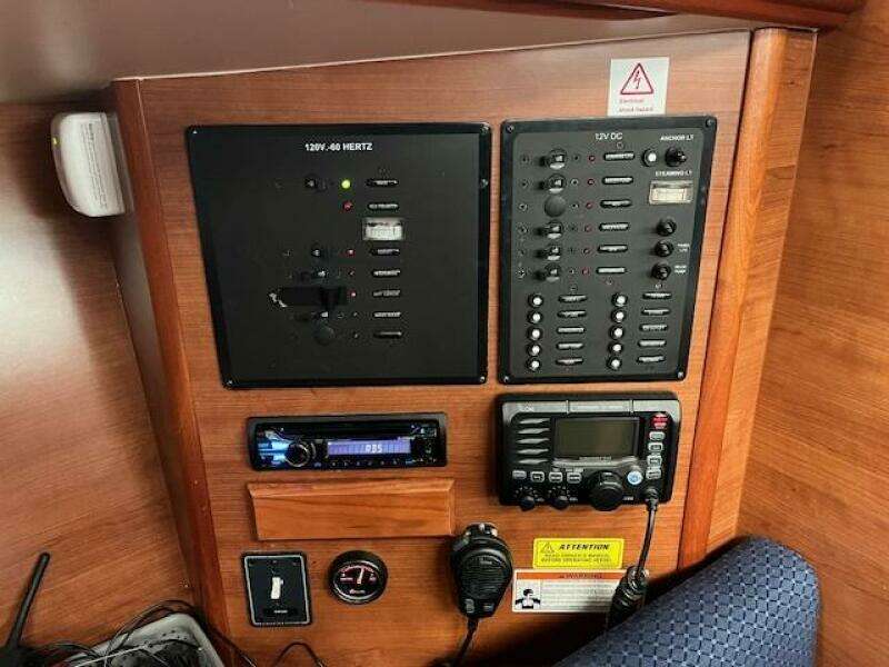 Pure Delight 33ft Hunter Yacht For Sale
