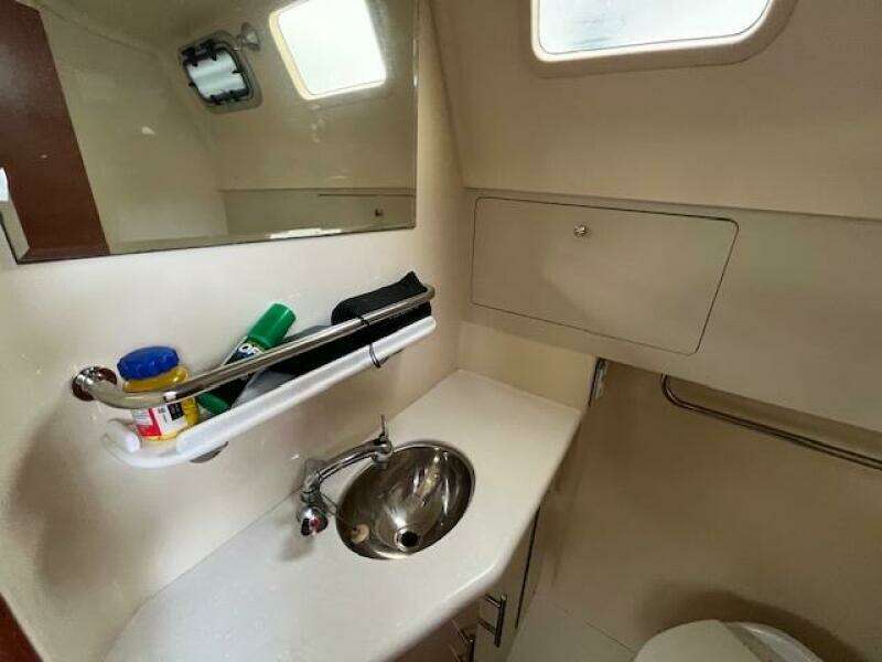 Pure Delight 33ft Hunter Yacht For Sale