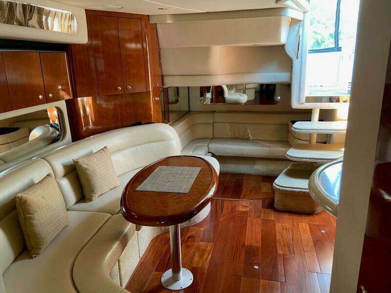 38ft Sea Ray Yacht For Sale
