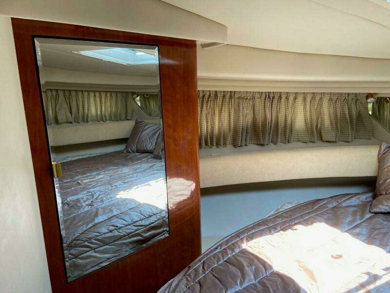 38ft Sea Ray Yacht For Sale