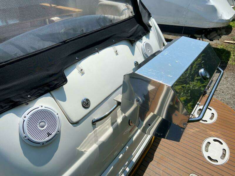 38ft Sea Ray Yacht For Sale