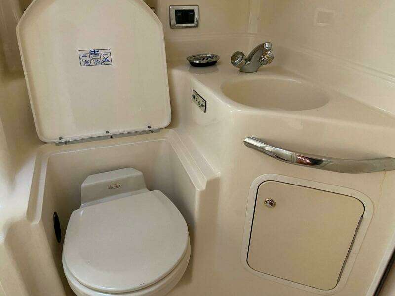 38ft Sea Ray Yacht For Sale