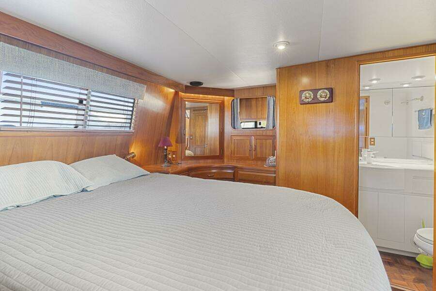 One Moor Day 44ft Ocean Alexander Yacht For Sale
