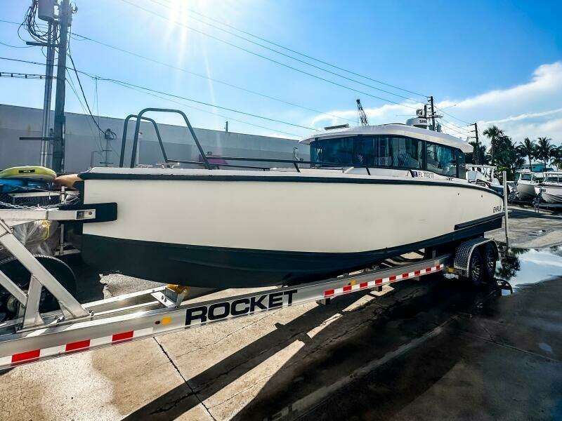 30ft XO Boats Yacht For Sale