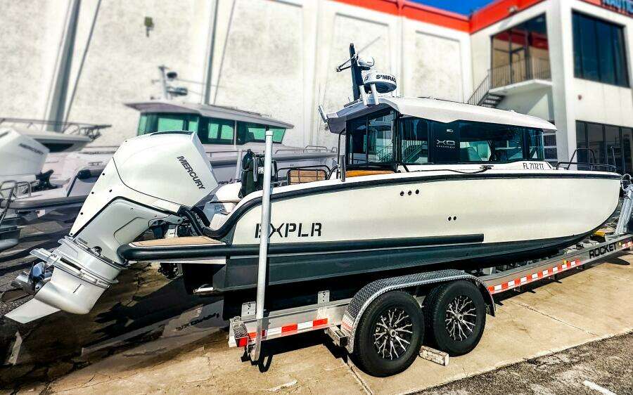 30ft XO Boats Yacht For Sale