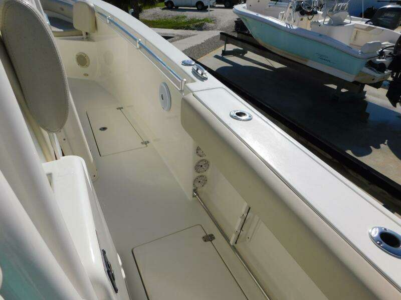 29ft Cobia Yacht For Sale
