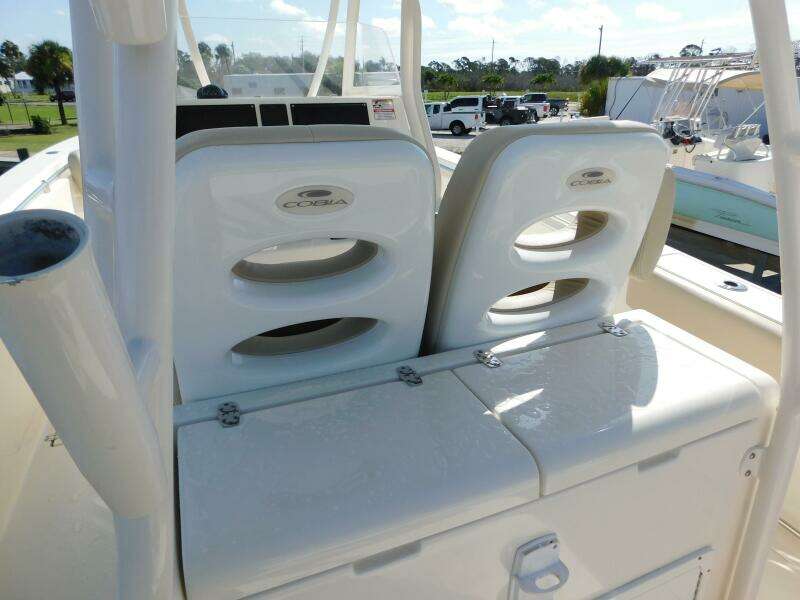 29ft Cobia Yacht For Sale