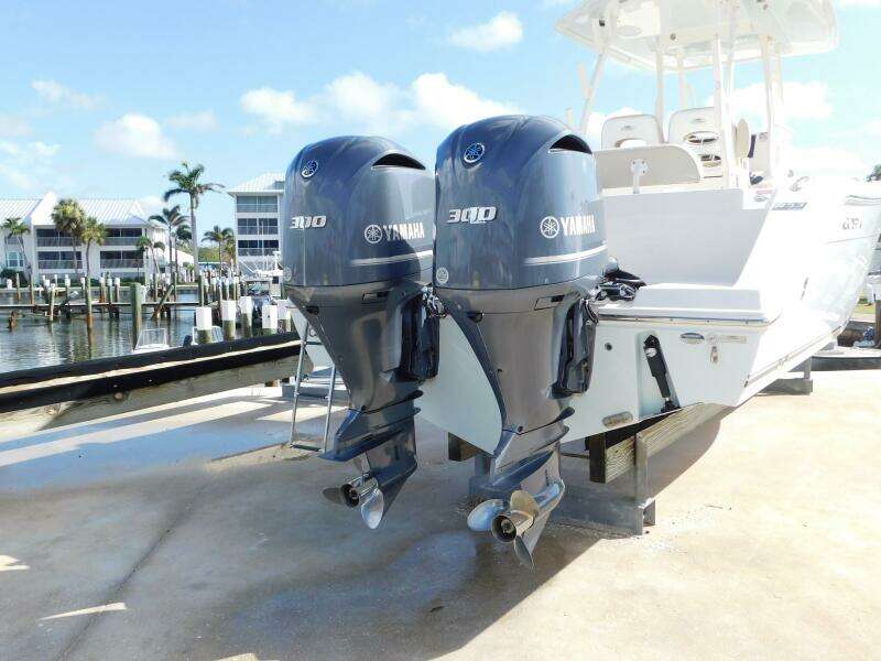 29ft Cobia Yacht For Sale