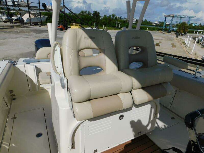 29ft Cobia Yacht For Sale