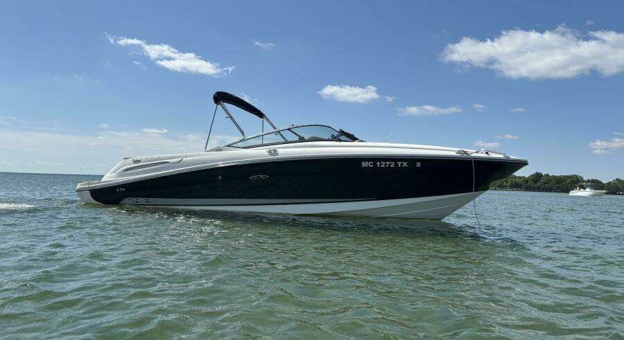 25ft Sea Ray Yacht For Sale