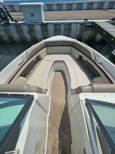 25ft Sea Ray Yacht For Sale